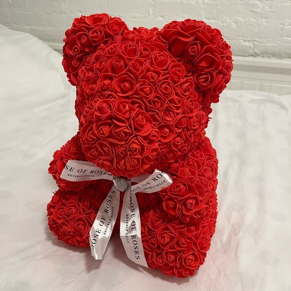 Red Flower Rose Bear - Picture 4 of 7